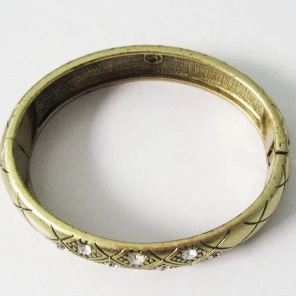 Vintage Premier Designs Elegant Gold-Tone Bangle Bracelet - Picture 2 of 4